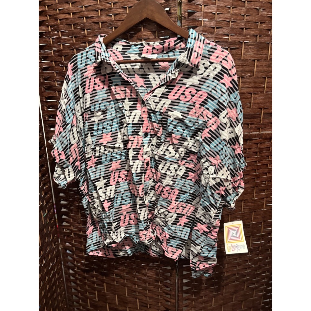 LuLaRoe XL Americana USA‎ Print Button Down Short Sleeve Top Shirt